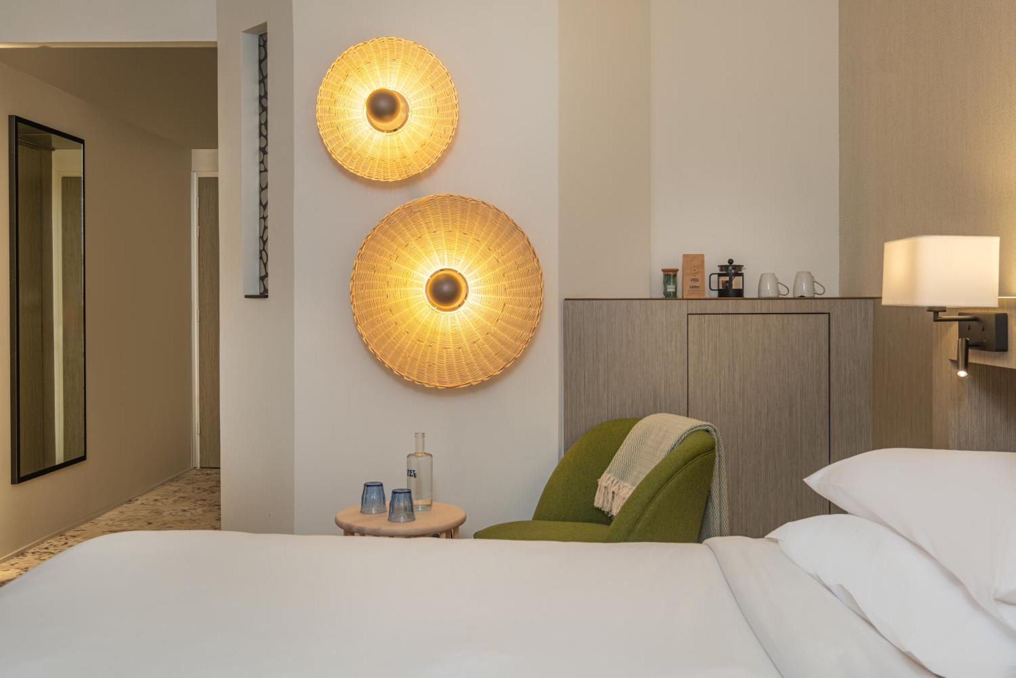 Hotel Firstname Toulouse Toulouse